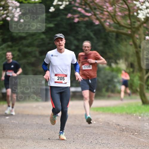 13.04.2025 - Hammer Lauf Dr. Thomas Lammeyer http://msf.ph/oto/7637634 13.04.2025 10:06:48 Laufen 15, 205, 1739 meine-sportfotos.de