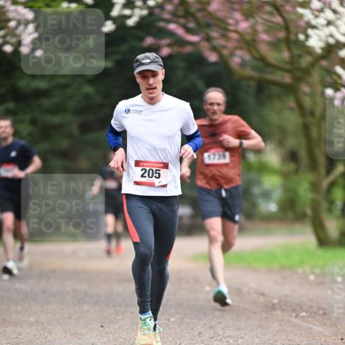 13.04.2025 - Hammer Lauf Dr. Thomas Lammeyer http://msf.ph/oto/7637675 13.04.2025 10:06:49 Laufen 15, 205, 1739 meine-sportfotos.de