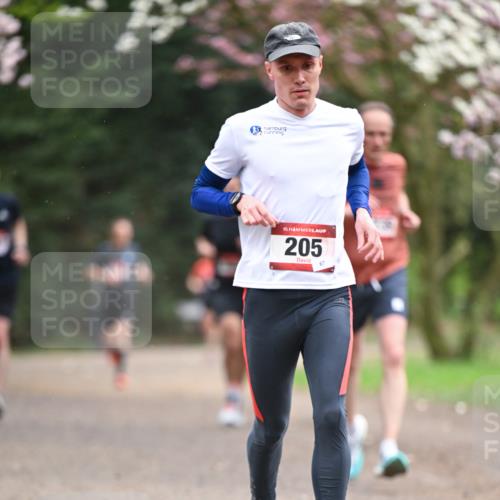 13.04.2025 - Hammer Lauf Dr. Thomas Lammeyer http://msf.ph/oto/7637726 13.04.2025 10:06:50 Laufen 15, 205, 67 meine-sportfotos.de