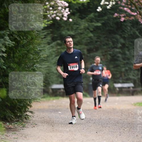 13.04.2025 - Hammer Lauf Dr. Thomas Lammeyer http://msf.ph/oto/7637740 13.04.2025 10:06:51 Laufen 1959 meine-sportfotos.de