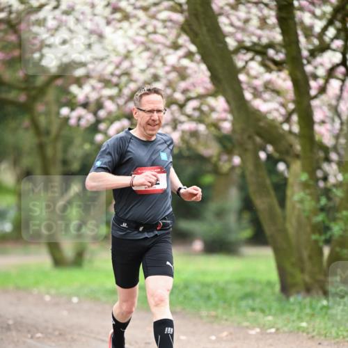 13.04.2025 - Hammer Lauf Dr. Thomas Lammeyer http://msf.ph/oto/7637877 13.04.2025 10:06:57 Laufen 15 meine-sportfotos.de