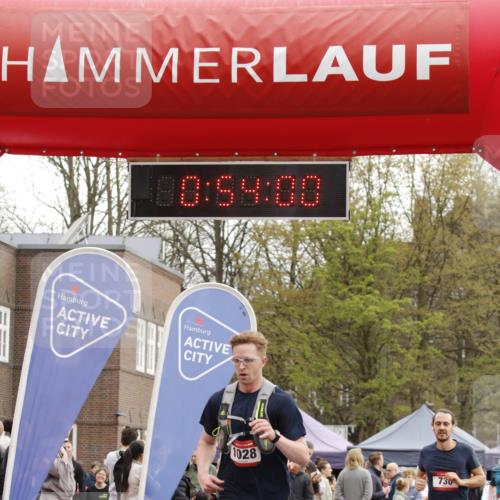 13.04.2025 - Hammer Lauf A. Gomolzig http://msf.ph/oto/7637885 13.04.2025 11:53:59 Ziel 161, 730, 1028 meine-sportfotos.de