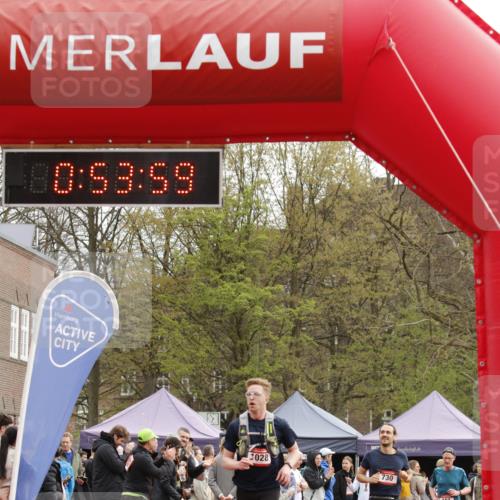 13.04.2025 - Hammer Lauf A. Gomolzig http://msf.ph/oto/7637896 13.04.2025 11:53:57 Ziel 730, 1028 meine-sportfotos.de