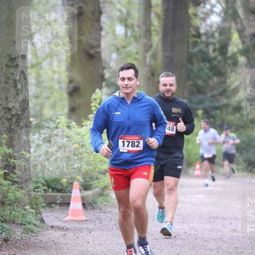 13.04.2025 - Hammer Lauf Jannik Wohlers http://msf.ph/oto/7637948 13.04.2025 10:10:48 Laufen 6, 15, 1782, 13, 48 meine-sportfotos.de