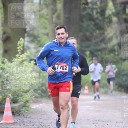 13.04.2025 - Hammer Lauf Jannik Wohlers http://msf.ph/oto/7637957 13.04.2025 10:10:47 Laufen 15, 1782 meine-sportfotos.de