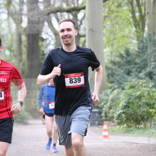 13.04.2025 - Hammer Lauf Jannik Wohlers http://msf.ph/oto/7637996 13.04.2025 10:10:39 Laufen 5, 15, 839, 15, 1794 meine-sportfotos.de