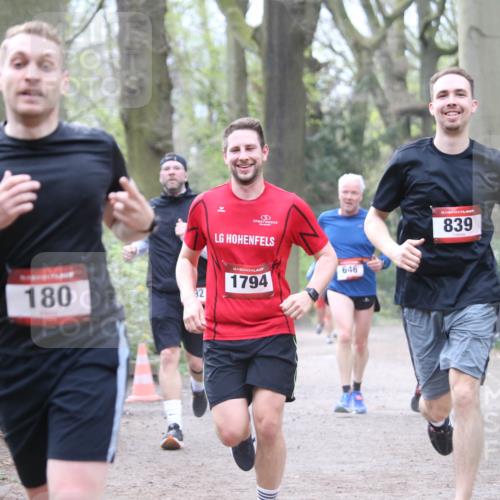 13.04.2025 - Hammer Lauf Jannik Wohlers http://msf.ph/oto/7638003 13.04.2025 10:10:39 Laufen 180, 92, 15, 1794, 646, 15, 839 meine-sportfotos.de