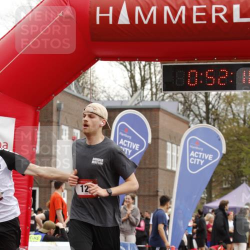 13.04.2025 - Hammer Lauf A. Gomolzig http://msf.ph/oto/7638020 13.04.2025 11:52:17 Ziel 12, 17 meine-sportfotos.de