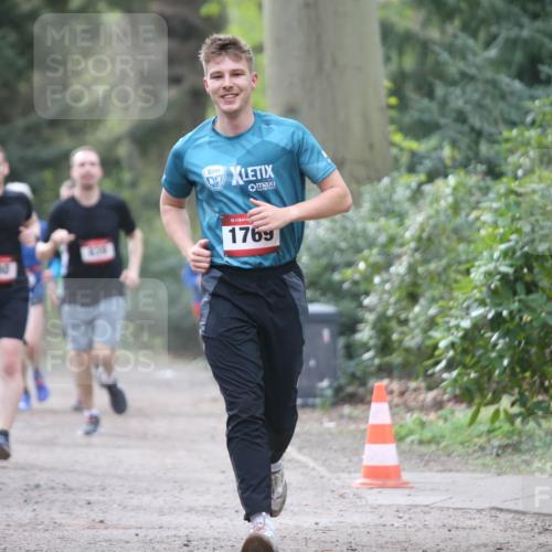13.04.2025 - Hammer Lauf Jannik Wohlers http://msf.ph/oto/7638067 13.04.2025 10:10:33 Laufen 9, 180, 15, 1769 meine-sportfotos.de