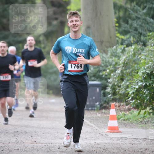 13.04.2025 - Hammer Lauf Jannik Wohlers http://msf.ph/oto/7638075 13.04.2025 10:10:33 Laufen 449, 180, 15, 1769 meine-sportfotos.de