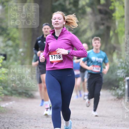 13.04.2025 - Hammer Lauf Jannik Wohlers http://msf.ph/oto/7638091 13.04.2025 10:10:30 Laufen 15, 1718, 1766 meine-sportfotos.de