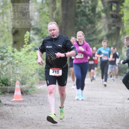 13.04.2025 - Hammer Lauf Jannik Wohlers http://msf.ph/oto/7638110 13.04.2025 10:10:28 Laufen 210, 1718 meine-sportfotos.de