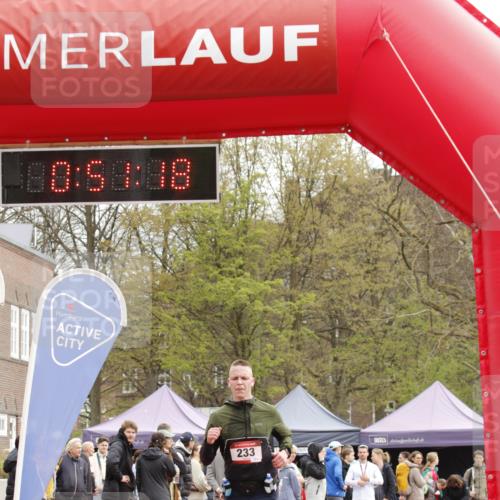 13.04.2025 - Hammer Lauf A. Gomolzig http://msf.ph/oto/7638202 13.04.2025 11:51:16 Ziel 233 meine-sportfotos.de