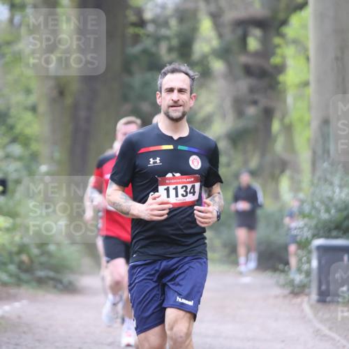 13.04.2025 - Hammer Lauf Jannik Wohlers http://msf.ph/oto/7638238 13.04.2025 10:10:20 Laufen 15, 1134 meine-sportfotos.de