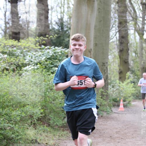 13.04.2025 - Hammer Lauf Jannik Wohlers http://msf.ph/oto/7638285 13.04.2025 10:10:13 Laufen 351 meine-sportfotos.de