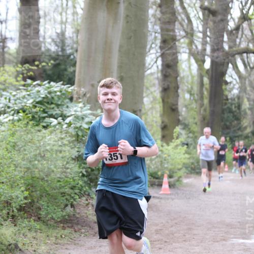 13.04.2025 - Hammer Lauf Jannik Wohlers http://msf.ph/oto/7638293 13.04.2025 10:10:13 Laufen 351 meine-sportfotos.de