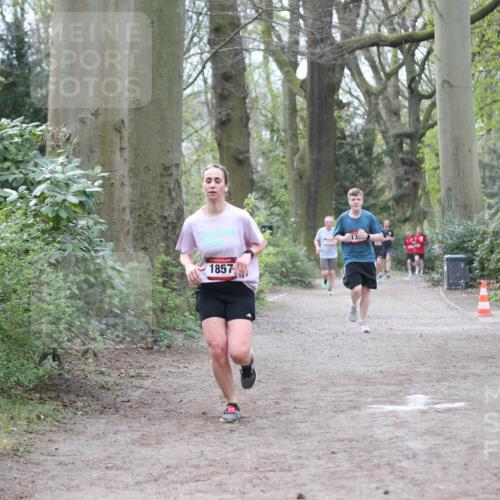 13.04.2025 - Hammer Lauf Jannik Wohlers http://msf.ph/oto/7638307 13.04.2025 10:10:09 Laufen 1857, 135 meine-sportfotos.de