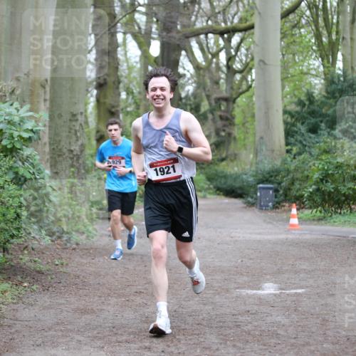 13.04.2025 - Hammer Lauf Jannik Wohlers http://msf.ph/oto/7638330 13.04.2025 12:23:16 Laufen 929, 1921 meine-sportfotos.de