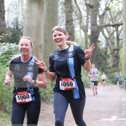 13.04.2025 - Hammer Lauf Jannik Wohlers http://msf.ph/oto/7638369 13.04.2025 10:09:59 Laufen 1060, 121, 1059, 128 meine-sportfotos.de
