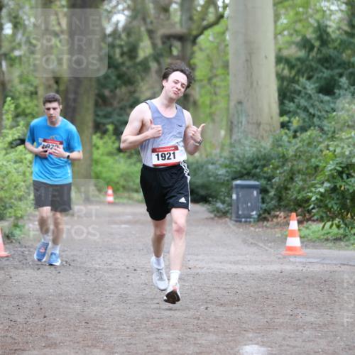 13.04.2025 - Hammer Lauf Jannik Wohlers http://msf.ph/oto/7638376 13.04.2025 12:23:14 Laufen 923, 1921 meine-sportfotos.de