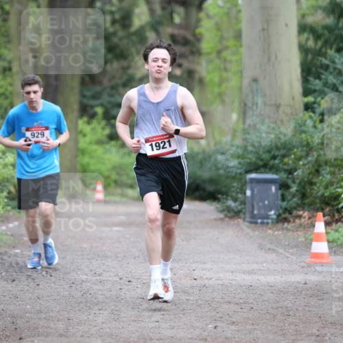 13.04.2025 - Hammer Lauf Jannik Wohlers http://msf.ph/oto/7638377 13.04.2025 12:23:14 Laufen 929, 15, 1921 meine-sportfotos.de