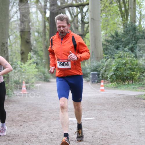 13.04.2025 - Hammer Lauf Jannik Wohlers http://msf.ph/oto/7638421 13.04.2025 10:09:50 Laufen 1904 meine-sportfotos.de