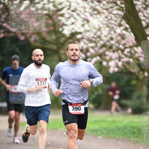 13.04.2025 - Hammer Lauf Dr. Thomas Lammeyer http://msf.ph/oto/7638422 13.04.2025 10:07:18 Laufen 1717, 390 meine-sportfotos.de