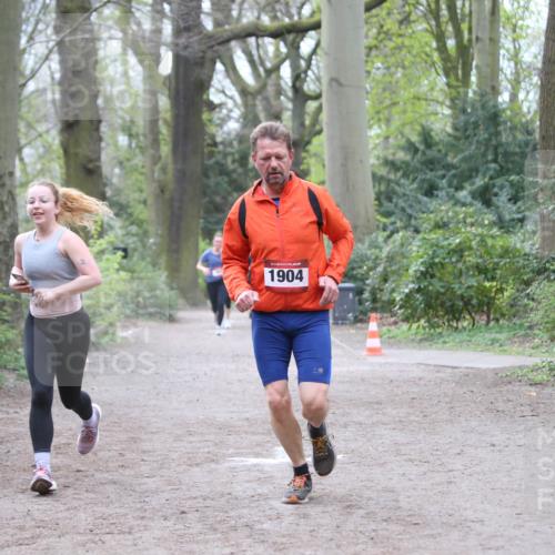 13.04.2025 - Hammer Lauf Jannik Wohlers http://msf.ph/oto/7638427 13.04.2025 10:09:49 Laufen 15, 1904 meine-sportfotos.de