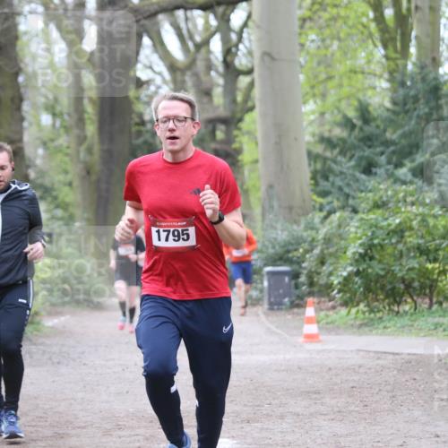 13.04.2025 - Hammer Lauf Jannik Wohlers http://msf.ph/oto/7638500 13.04.2025 10:09:42 Laufen 15, 1795 meine-sportfotos.de