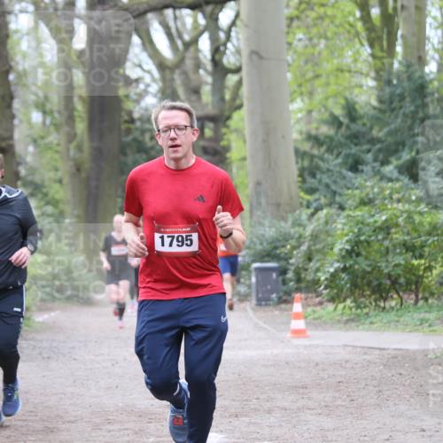13.04.2025 - Hammer Lauf Jannik Wohlers http://msf.ph/oto/7638503 13.04.2025 10:09:41 Laufen 15, 1795 meine-sportfotos.de