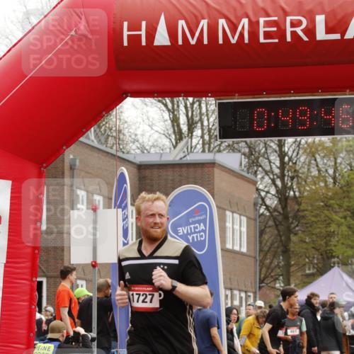 13.04.2025 - Hammer Lauf A. Gomolzig http://msf.ph/oto/7638519 13.04.2025 11:49:44 Ziel 16, 1727 meine-sportfotos.de