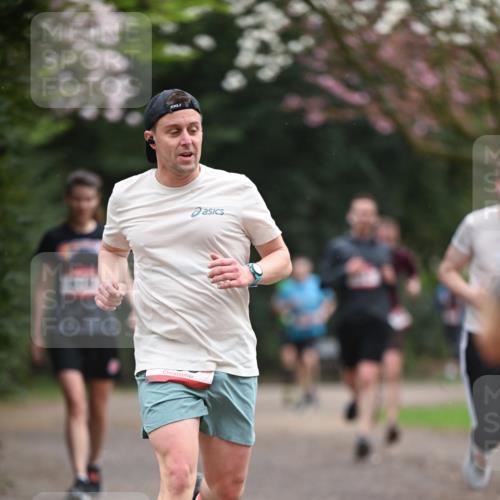 13.04.2025 - Hammer Lauf Dr. Thomas Lammeyer http://msf.ph/oto/7638538 13.04.2025 10:07:28 Laufen  meine-sportfotos.de