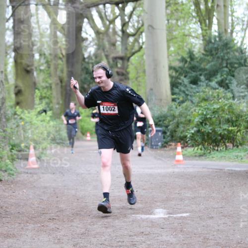 13.04.2025 - Hammer Lauf Jannik Wohlers http://msf.ph/oto/7638596 13.04.2025 12:22:48 Laufen 1002 meine-sportfotos.de