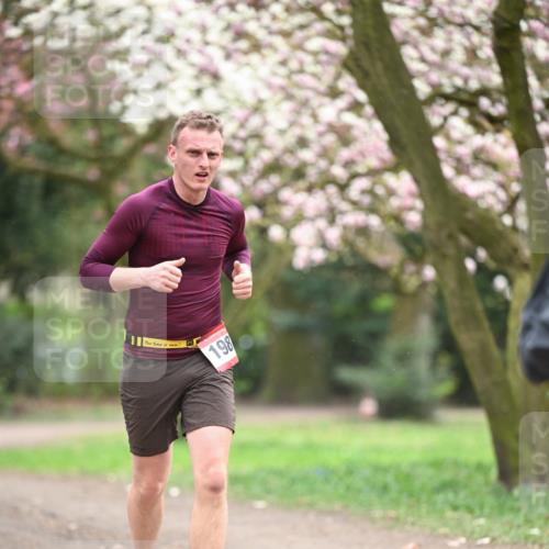 13.04.2025 - Hammer Lauf Dr. Thomas Lammeyer http://msf.ph/oto/7638655 13.04.2025 10:07:32 Laufen 15, 198 meine-sportfotos.de