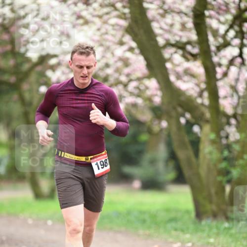 13.04.2025 - Hammer Lauf Dr. Thomas Lammeyer http://msf.ph/oto/7638673 13.04.2025 10:07:33 Laufen 15, 198 meine-sportfotos.de