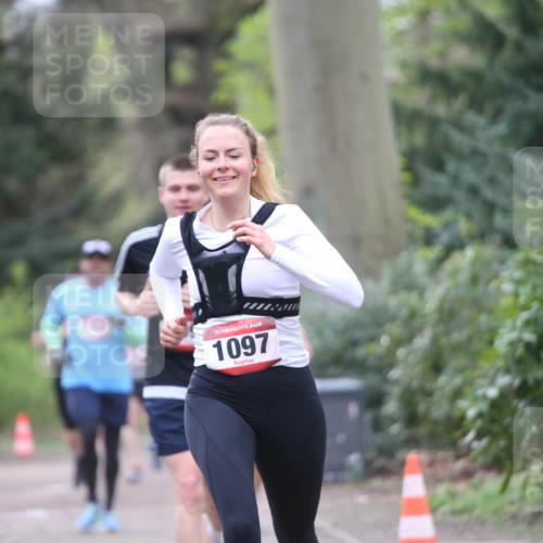 13.04.2025 - Hammer Lauf Jannik Wohlers http://msf.ph/oto/7638713 13.04.2025 10:09:31 Laufen 520, 15, 1097 meine-sportfotos.de