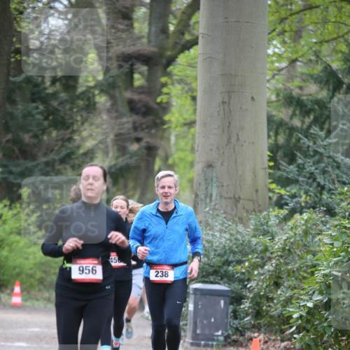 13.04.2025 - Hammer Lauf Jannik Wohlers http://msf.ph/oto/7638840 13.04.2025 10:09:21 Laufen 956, 45, 238 meine-sportfotos.de