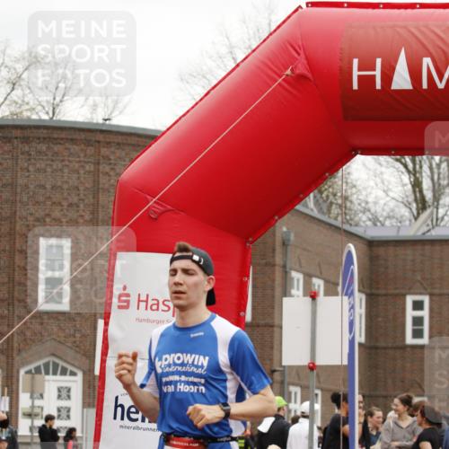 13.04.2025 - Hammer Lauf A. Gomolzig http://msf.ph/oto/7638849 13.04.2025 11:47:10 Ziel 229, 433, 434, 493 meine-sportfotos.de