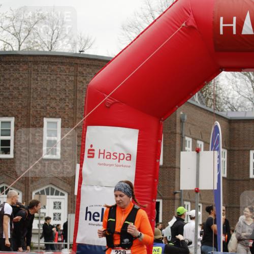 13.04.2025 - Hammer Lauf A. Gomolzig http://msf.ph/oto/7638861 13.04.2025 11:47:08 Ziel 229, 312, 493 meine-sportfotos.de