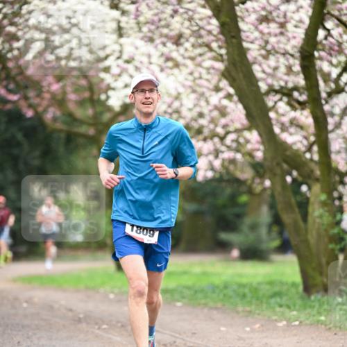 13.04.2025 - Hammer Lauf Dr. Thomas Lammeyer http://msf.ph/oto/7638980 13.04.2025 10:07:52 Laufen 1809, 151 meine-sportfotos.de