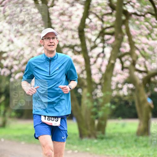 13.04.2025 - Hammer Lauf Dr. Thomas Lammeyer http://msf.ph/oto/7639008 13.04.2025 10:07:53 Laufen 1809, 151 meine-sportfotos.de