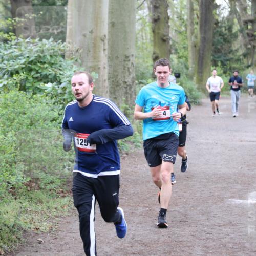 13.04.2025 - Hammer Lauf Jannik Wohlers http://msf.ph/oto/7639057 13.04.2025 12:19:43 Laufen 1257 meine-sportfotos.de