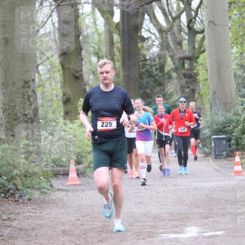 13.04.2025 - Hammer Lauf Jannik Wohlers http://msf.ph/oto/7639100 13.04.2025 10:08:55 Laufen 225, 648 meine-sportfotos.de