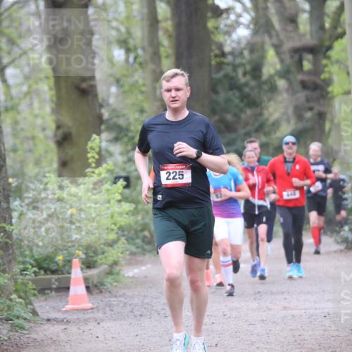 13.04.2025 - Hammer Lauf Jannik Wohlers http://msf.ph/oto/7639106 13.04.2025 10:08:54 Laufen 225, 82 meine-sportfotos.de