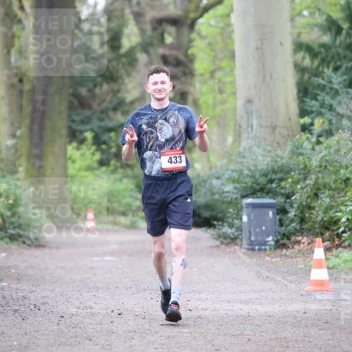 13.04.2025 - Hammer Lauf Jannik Wohlers http://msf.ph/oto/7639158 13.04.2025 12:18:41 Laufen 433 meine-sportfotos.de