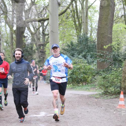 13.04.2025 - Hammer Lauf Jannik Wohlers http://msf.ph/oto/7639164 13.04.2025 10:08:48 Laufen 1039, 151, 1940, 328 meine-sportfotos.de