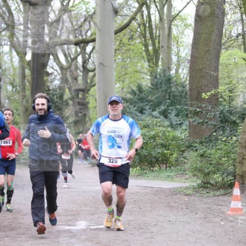 13.04.2025 - Hammer Lauf Jannik Wohlers http://msf.ph/oto/7639169 13.04.2025 10:08:48 Laufen 1039, 1961, 1944, 328 meine-sportfotos.de