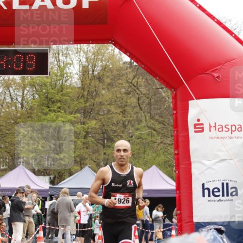 13.04.2025 - Hammer Lauf A. Gomolzig http://msf.ph/oto/7639219 13.04.2025 11:44:08 Ziel 1926 meine-sportfotos.de