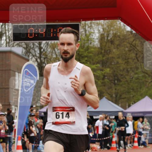 13.04.2025 - Hammer Lauf A. Gomolzig http://msf.ph/oto/7639309 13.04.2025 11:41:01 Ziel 334, 614, 1768 meine-sportfotos.de