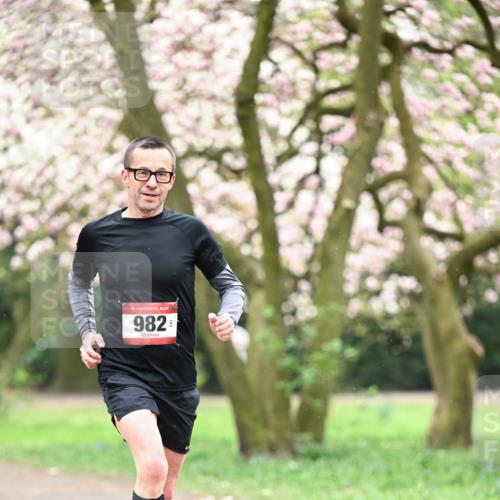 13.04.2025 - Hammer Lauf Dr. Thomas Lammeyer http://msf.ph/oto/7639345 13.04.2025 10:08:24 Laufen 15, 982 meine-sportfotos.de